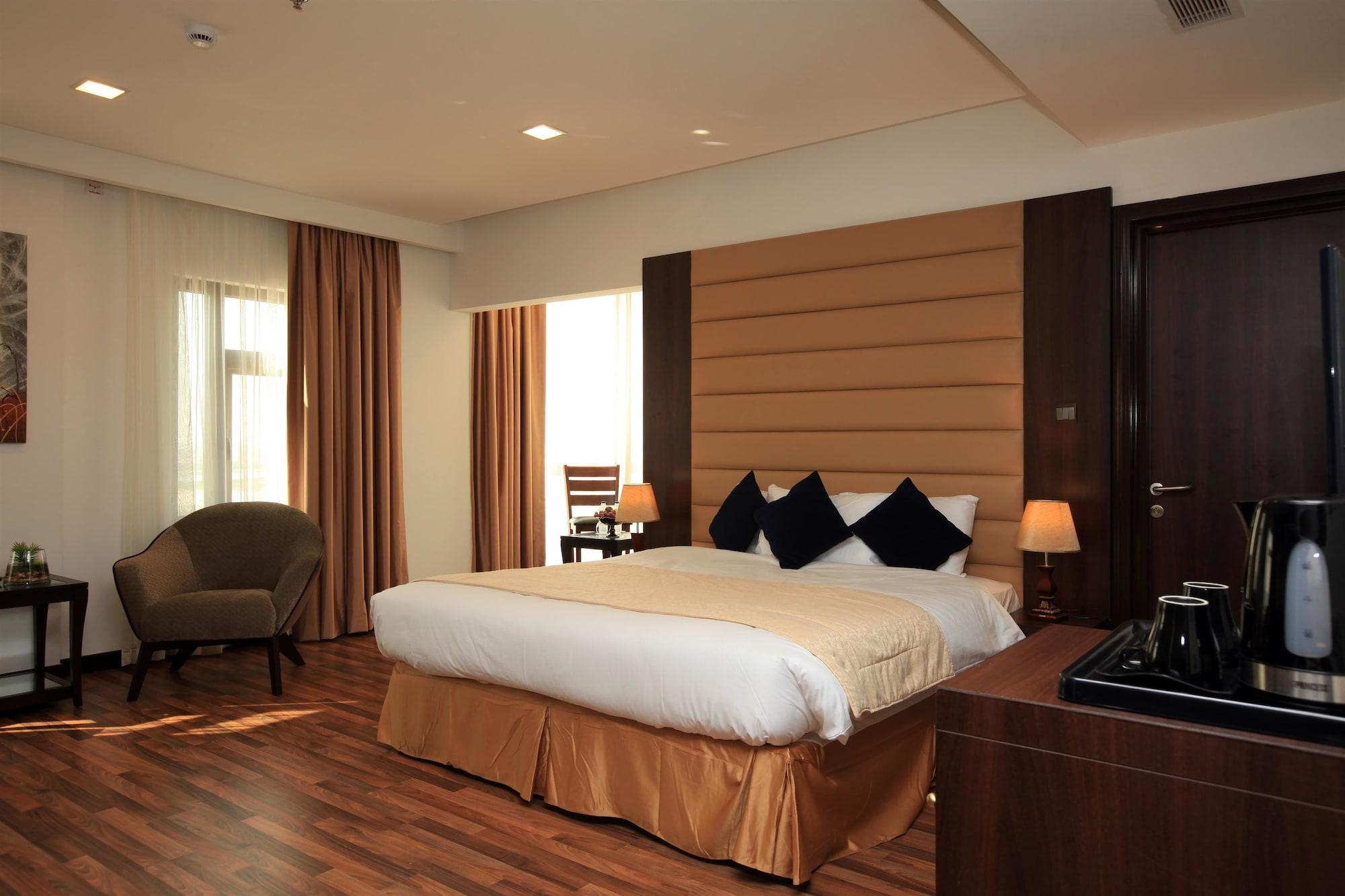 Golden Tulip
