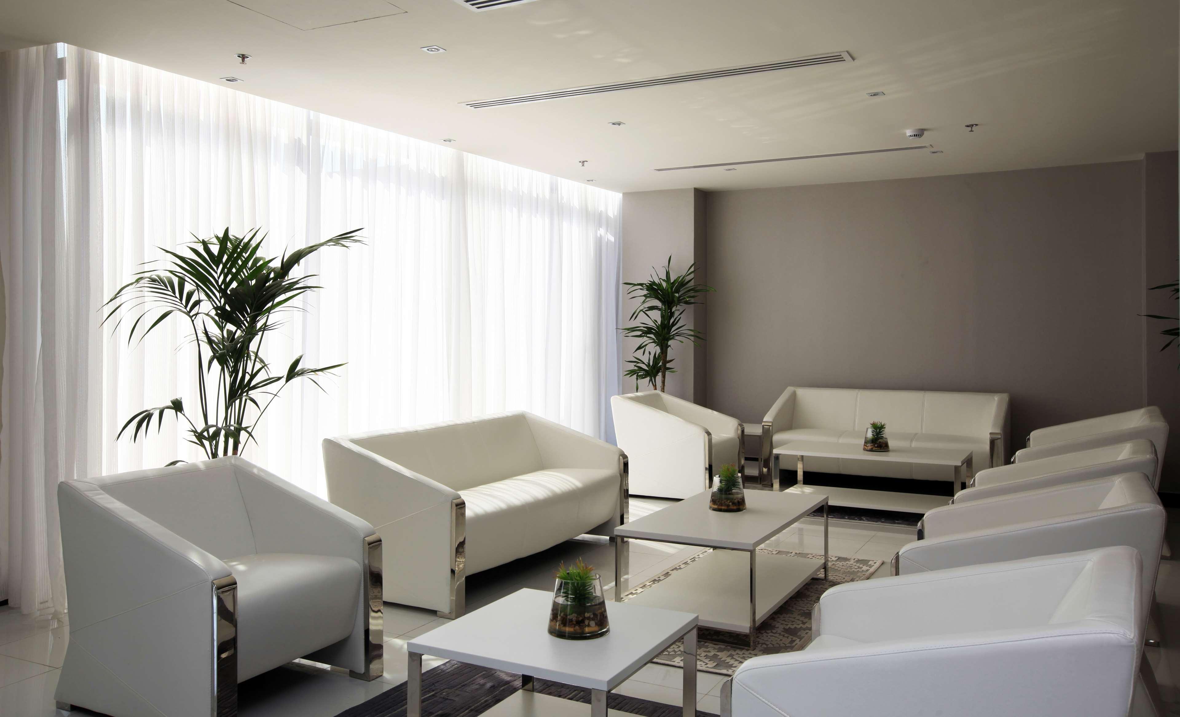 Golden Tulip 4* Khobar