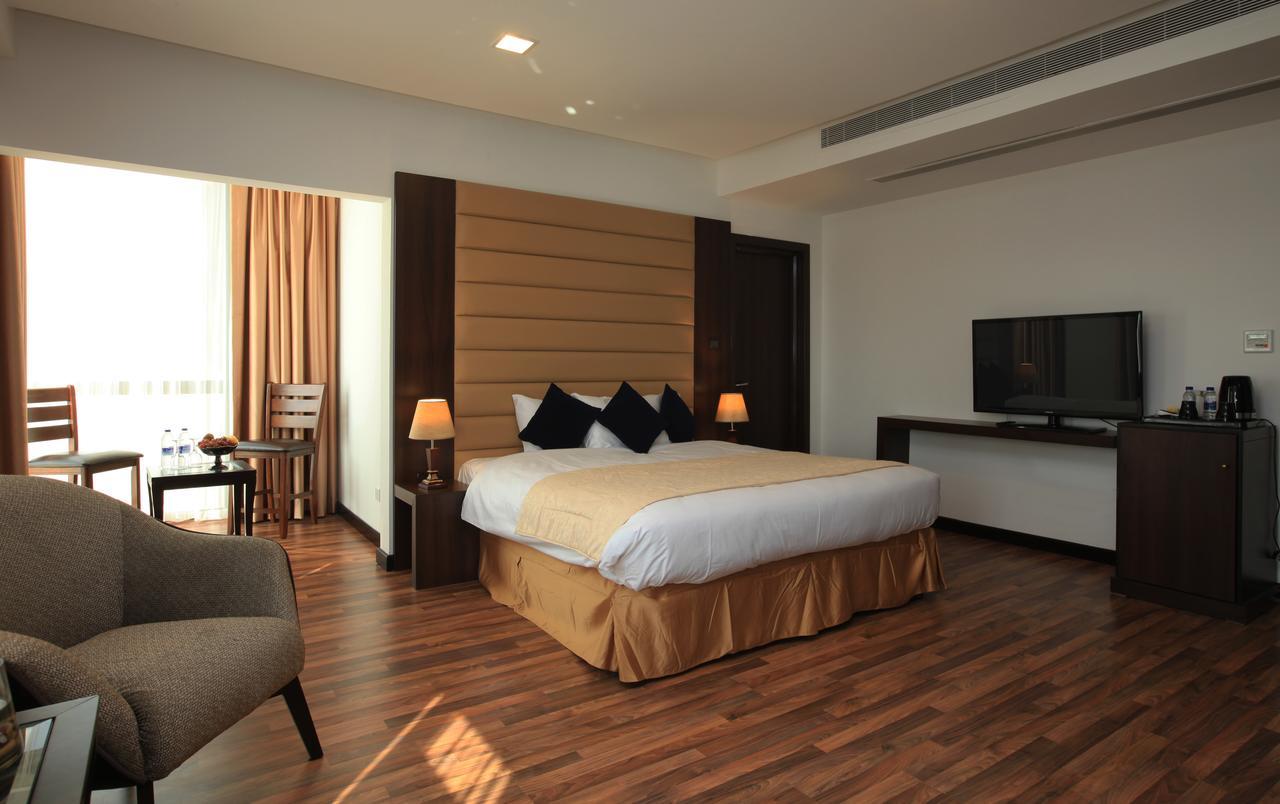 Golden Tulip Hotel