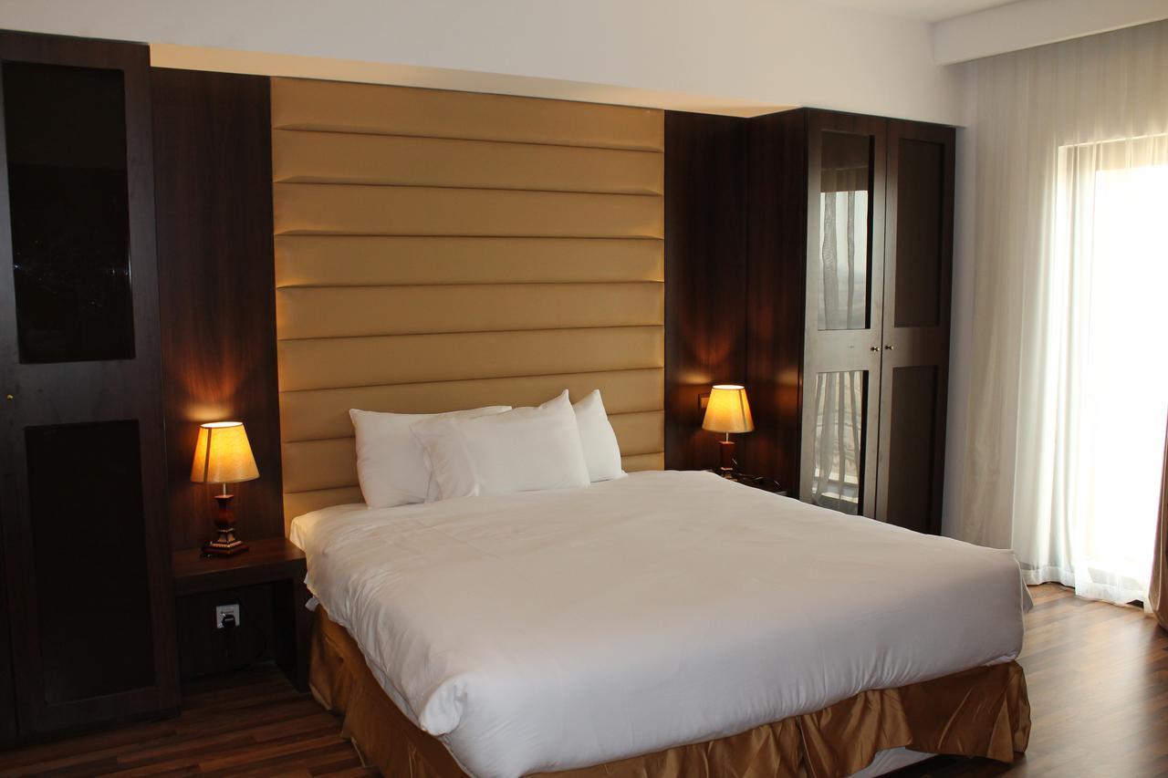 Golden Tulip 4* Khobar