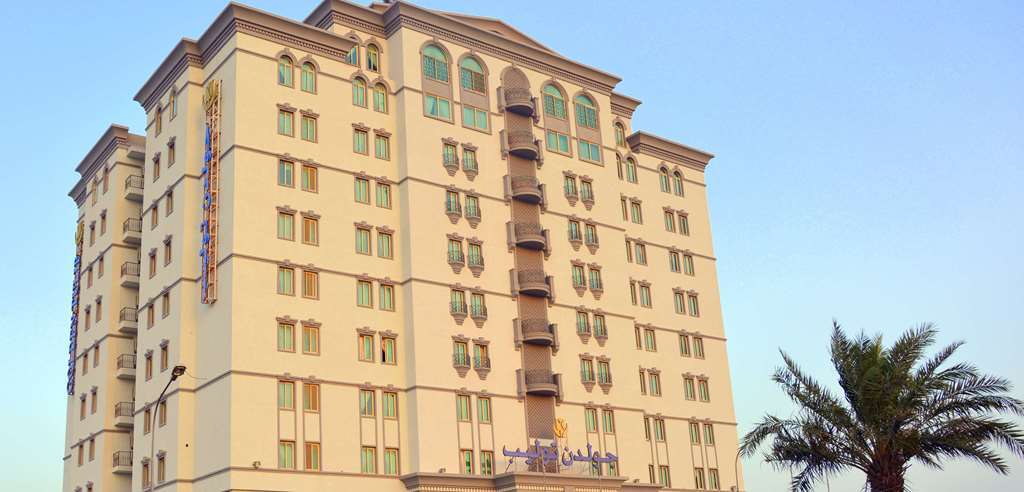 Hotel Golden Tulip 4*