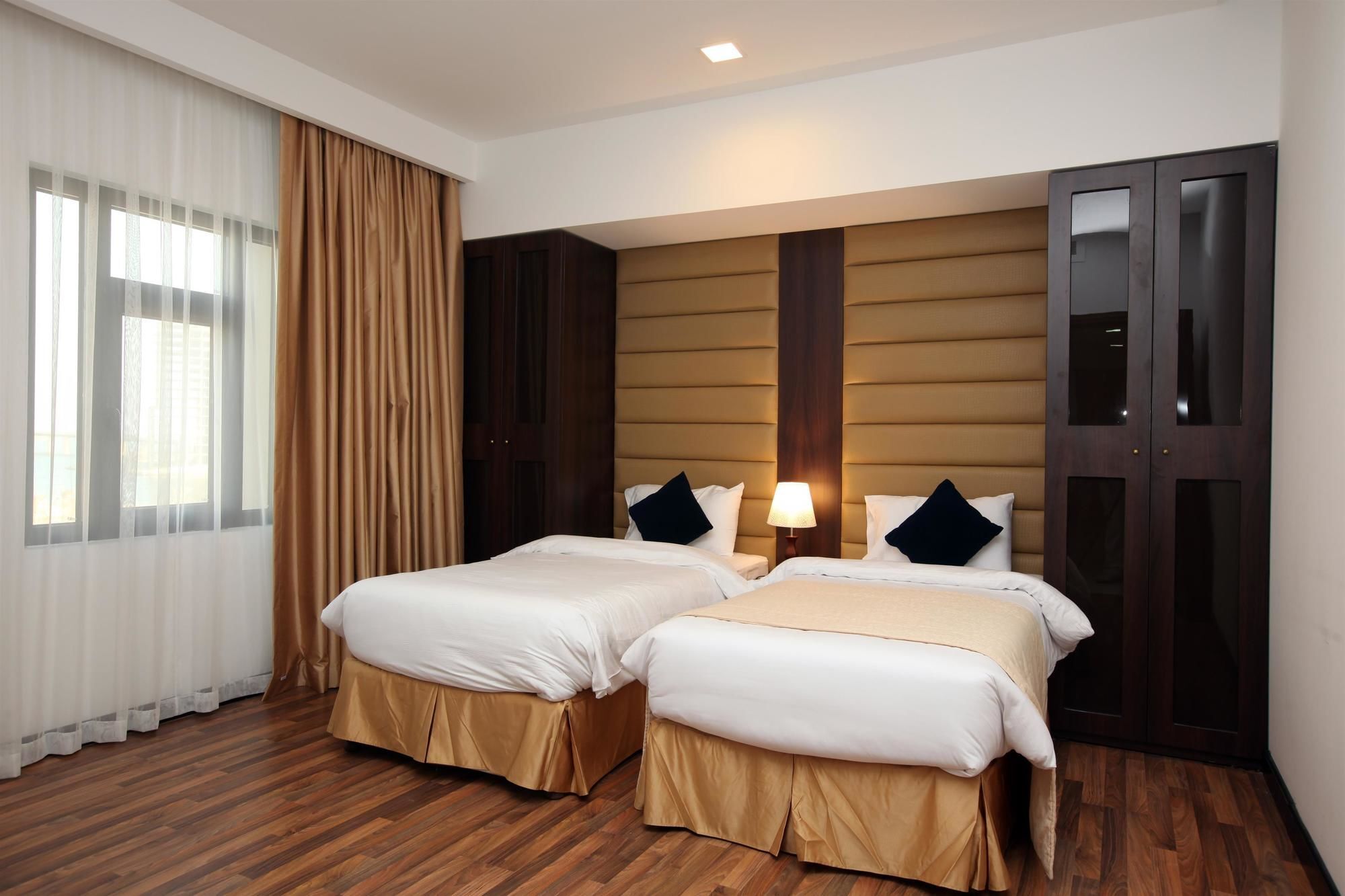 Hotel Golden Tulip